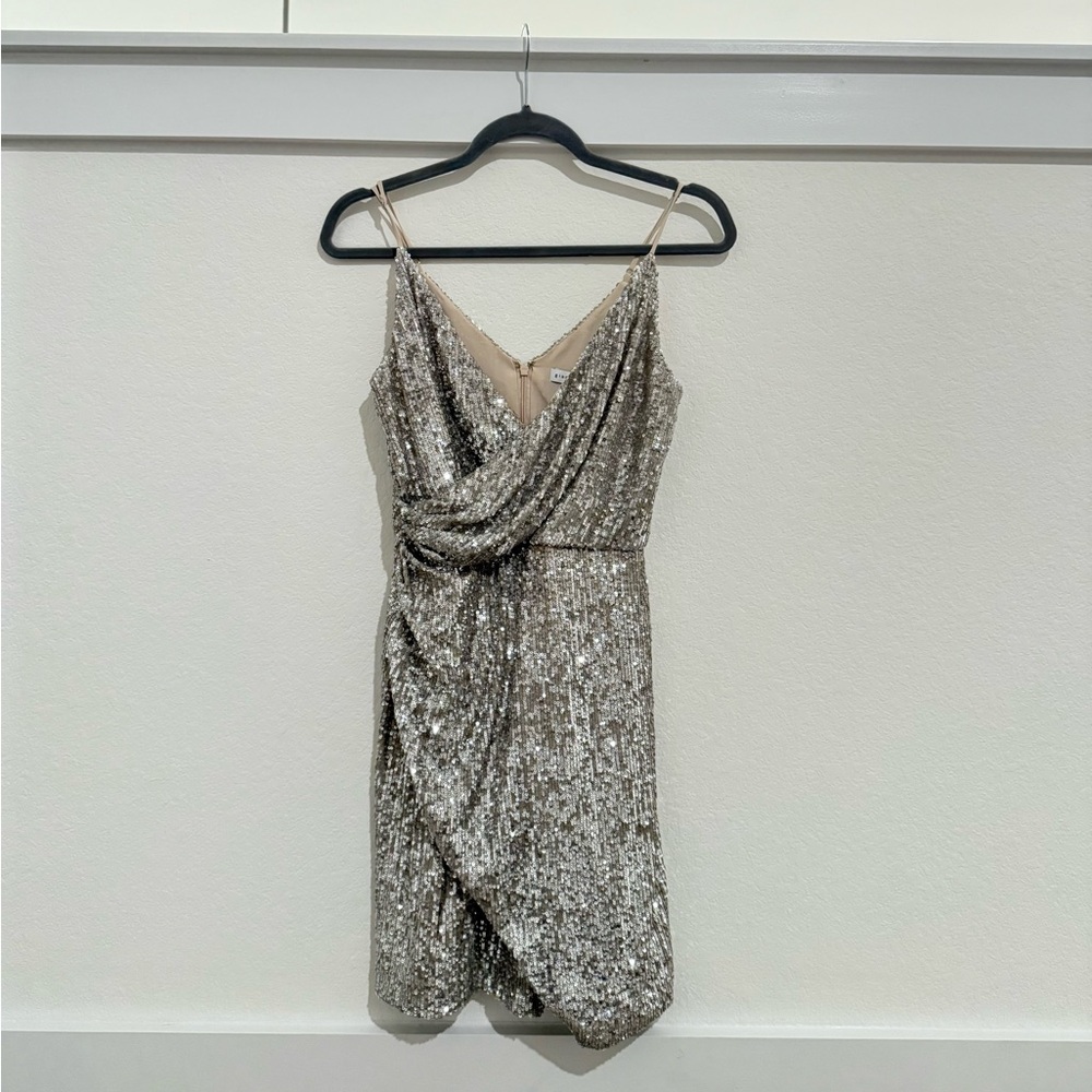 Gianni Bini Silver Sequin Dress (Size: S)